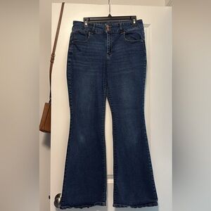 Women’s Flare Jeans